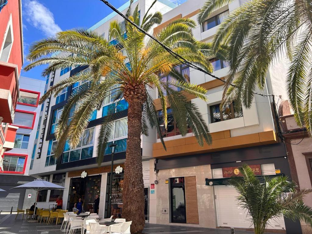 Hjs Guest House - The Majestic Loft Las Palmas de Gran Canaria Ngoại thất bức ảnh